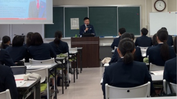 岡山東商業高等学校学生向け講演